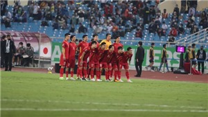 Đội tuyển Việt Nam: Qu&#234;n v&#242;ng loại World Cup đi, giờ l&#224; l&#250;c nghĩ đến AFF Cup