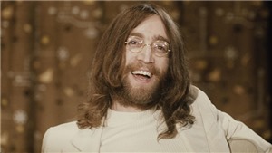 Cặp k&#237;nh ‘b&#224; gi&#224;’ của John Lennon: Khi m&#243;n đồ b&#236;nh thường trở th&#224;nh nh&#226;n chứng lịch sử