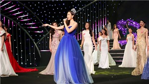 Ngỡ ng&#224;ng giọng h&#225;t của Hoa hậu Đỗ Mỹ Linh đ&#234;m Gala 30 năm Hoa hậu Việt Nam