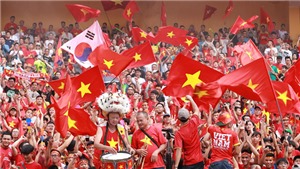 U23 Việt Nam vs U23 UAE: S&#226;n H&#224;ng Đẫy ngập trong sắc cờ đỏ sao v&#224;ng