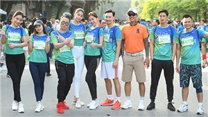 D&#224;n sao Việt chạy marathon g&#226;y quỹ ủng hộ trẻ em 