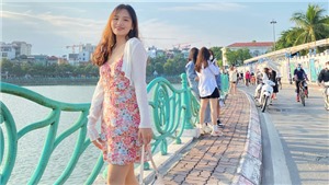Hot girl U19 nữ Việt Nam rạng ngời ng&#224;y đầu đ&#244;ng