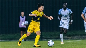 Pau FC thắng trận đầu, Quang Hải tiếp tục bị bỏ qu&#234;n
