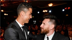 H&#233; lộ cuộc đối thoại th&#250; vị giữa Messi v&#224; Ronaldo trước đ&#234;m trao giải The Best