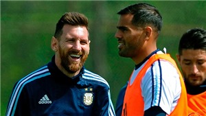 Hậu vệ Sevilla: &#39;Nếu đập Messi, t&#244;i sẽ kh&#244;ng thể trở về Argentina&#39;