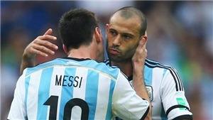 CẬP NHẬT s&#225;ng 1/7: Mascherano gi&#227; từ ĐT Argentina, nhắn nhủ Messi. Ronaldo san bằng kỷ lục thế giới