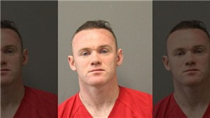N&#211;NG: Wayne Rooney bị bắt giam tr&#234;n đất Mỹ