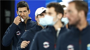 Tranh c&#227;i nảy lửa chuyện Djokovic được miễn trừ y tế ở &#218;c mở rộng