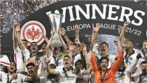 Frankfurt v&#244; địch Europa League sau loạt đ&#225; 11m c&#226;n n&#227;o