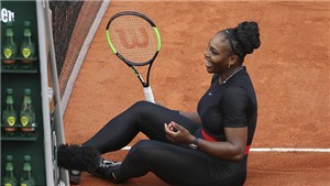 Serena Williams g&#226;y sốt với trang phục b&#243; s&#225;t như phim ‘B&#225;o đen’ ở Roland Garros