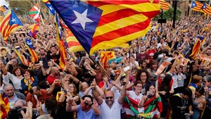 T&#226;y Ban Nha: Hội đồng lập ph&#225;p v&#249;ng Catalonia ho&#227;n bầu Thủ hiến