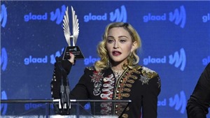 Madonna tưởng nhớ những người bạn mất v&#236; AIDS trong ph&#225;t biểu nhận giải GLAAD