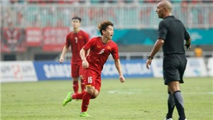 Việt Nam 2-3 UAE: Những pha xử l&#253; ấn tượng của Minh Vương