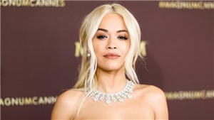Nh&#226;n vi&#234;n tệ nhất năm: Qu&#234;n hẳn bộ nữ trang hơn 80 tỷ m&#224; Rita Ora định đeo tại Cannes tr&#234;n m&#225;y bay