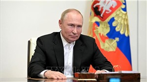 Tổng thống Nga cam kết hiện đại h&#243;a qu&#226;n đội, bảo vệ đồng minh