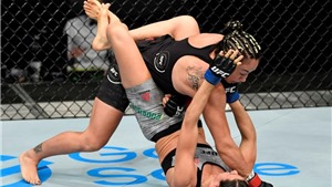 Tranh đai UFC, Carla Esparza n&#243;i lời thẳng thắn về Marina Rodriguez
