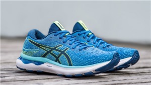 asics gel nimbus 17 green