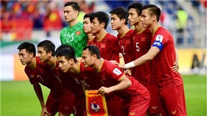 Th&#225;i Lan thua, Việt Nam thắng, l&#234;n đầu bảng G, cửa đi tiếp ở v&#242;ng loại World Cup rộng mở