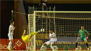  SLNA 3–0 Hải Phòng: Thắng thuyết phục, SLNA tạm chiếm ngôi đầu V-League 