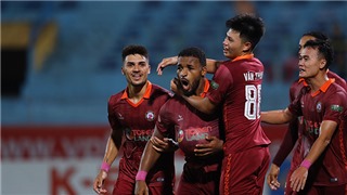  Hà Nội FC 0–3 Bình Định: Rafaelson tỏa sáng với hat-trick, Hà Nội thua trắng trên sân nhà 