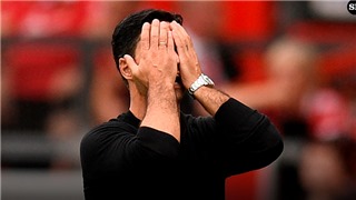  Arteta tức giận với VAR, khẳng định Arsenal vẫn chơi hay hơn MU 