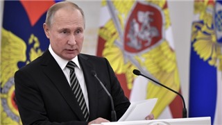  Lãnh đạo Nga và Pháp thảo luận tình hình Ukraine       