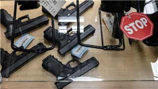  Quốc hội Mỹ thông qua dự luật lịch sử về kiểm soát súng đạn 