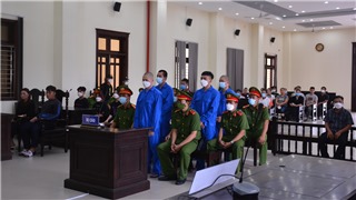  Long An: Hoãn phiên tòa xét xử vụ bắn chết người để trả thù 