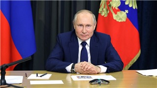  Tổng thống Nga Vladimir Putin duy trì tỷ lệ tín nhiệm cao 