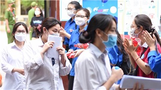  Chào tuần mới: Phút giây lặng lẽ mong chờ 