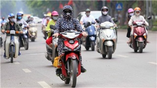  Bắc Bộ, Trung Bộ nắng nóng, nhiệt độ phổ biến 35-37 độ C 