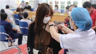  Tiêm vaccine Covid-19 khi kháng thể bảo vệ giảm  