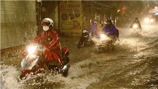  Thời tiết 8/8: Hà Nội có mưa rào và dông vài nơi 