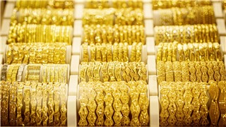  Giá vàng thế giới giảm tuần thứ ba liên tiếp 
