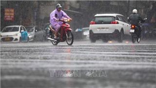  Thời tiết 1/9: Cảnh báo mưa lớn cục bộ, lốc, sét, gió giật mạnh khu vực Bắc Bộ 