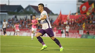  HLV Lư Đình Tuấn cậy nhờ Nguyễn Tiến Linh 