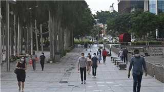  Singapore đối phó với làn sóng Covid-19 do biến thể phụ của Omicron 