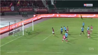  Video bàn thắng TPHCM 1-2 Hà Tĩnh: Thất bại thứ 3 liên tiếp 