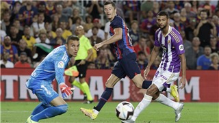  La Liga: Lewandowski và Benzema bùng nổ, Barca và Real đều chiến thắng 