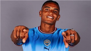  Tân binh Manuel Akanji có phù hợp với Man City? 