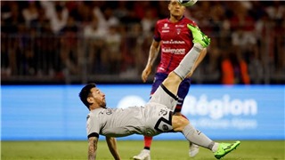  PSG đại thắng Clermont, CĐV đối phương hát vang tên Messi để tôn vinh 