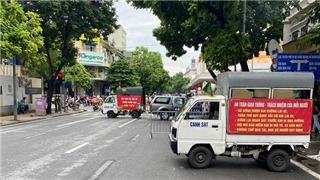  Hà Nội: Khởi tố đối tượng đâm chết người trên phố Hàng Bài 