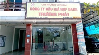  Vi phạm về đấu giá tài sản: Khởi tố vụ cố ý làm lộ bí mật công tác 