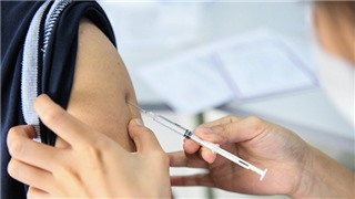  Người không tiêm vaccine có nguy cơ mắc Covid-19 cao hơn khoảng 5 lần so với người đã tiêm 