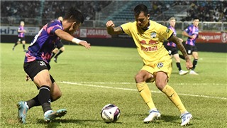  HLV Kiatisuk: ‘Bàn thua phút cuối là một phần của bóng đá’ 