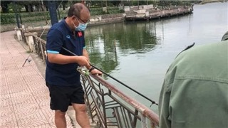 HLV Park Hang Seo bị ‘gây nghiện’ câu cá Việt Nam