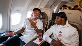  Chuyển nhượng MU 9/7: MU công bố đội hình du đấu. De Jong đã chọn giữa Chelsea và MU 