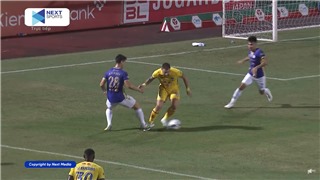 Hà Nội 2-1 HAGL: Chủ nhà may mắn thoát phạt đền, CĐV HAGL bức xúc tột độ 