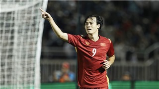  Văn Toàn và bàn thắng sau hơn nửa thập kỷ chờ đợi 