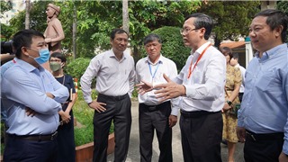  Kiểm tra công tác chuẩn bị Kỳ thi tốt nghiệp Trung học Phổ thông 2022 tại TP HCM 